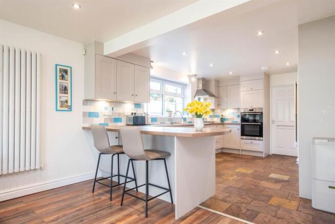 Kitchen/Diner/Family Room