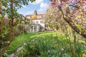 1 Worcester Cottage, High Street, Chichester PO20 2DD