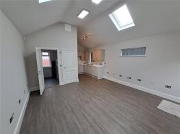7b, Churchfield Road, Chalfont St. Peter, Chalfont St Peter SL9 9EN