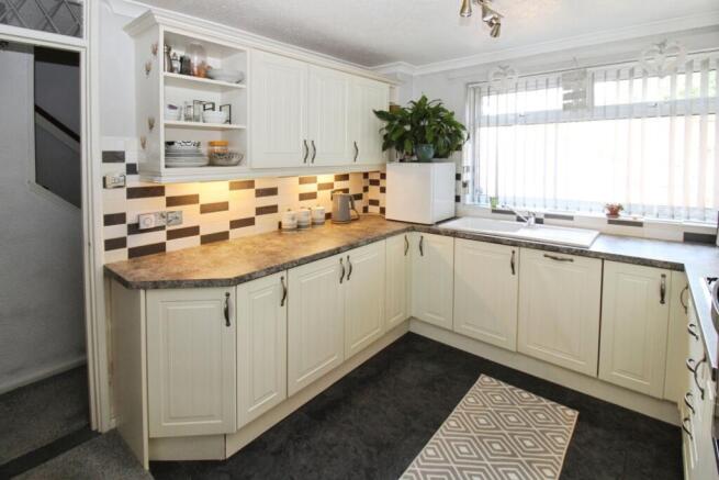 Fitted Dining Kitchen