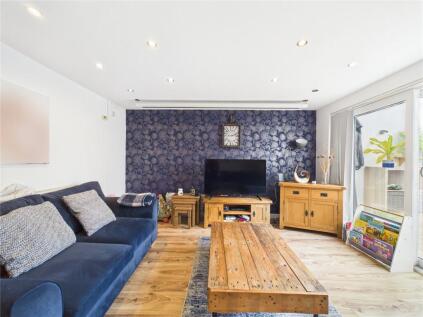 Pinkhams Twist, Bristol, BS14