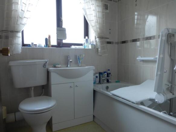 Photo 6