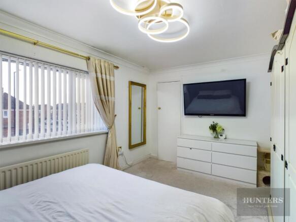 Bedroom 1 Image 2