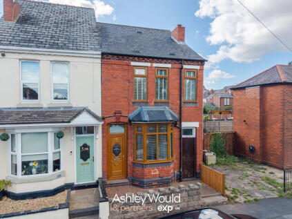 Woodland Road, Halesowen, B62 8JS