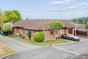 1, Cherry Gardens, Tring HP23 4EA