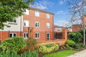 4, Liberty Court, Bellingdon Road, Chesham HP5 2FG