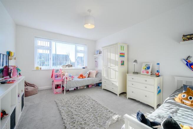 8489048-interior21.jpg