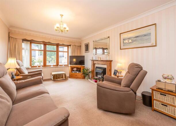 19 Bramstead Avenue-9.jpg