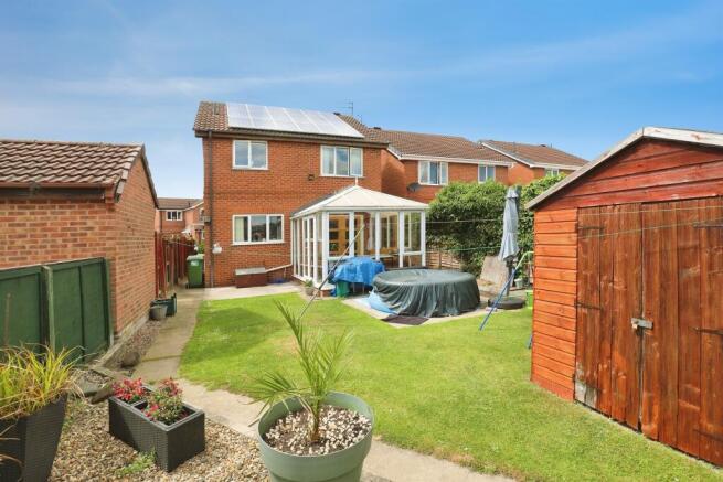 3 bed Detached for sale Image 8