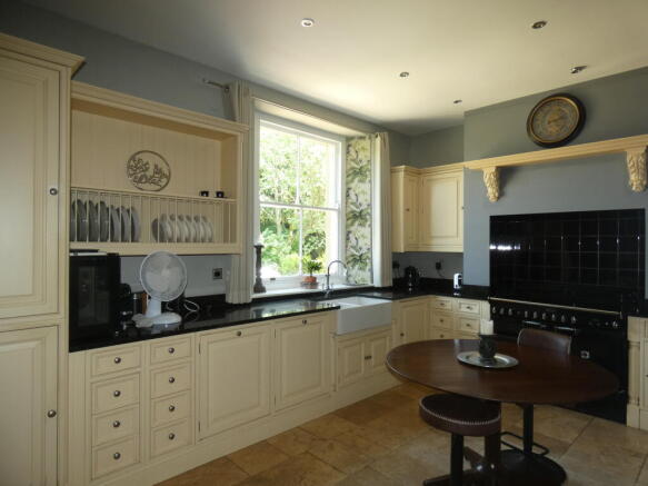 1 bed Character Property for sale Image 4