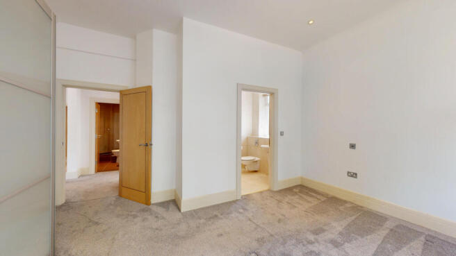 2 bed Apartment to rent Image 9