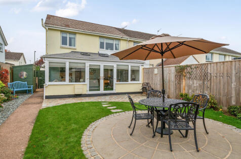 Chestnut Avenue, Cullompton, Devon, EX15