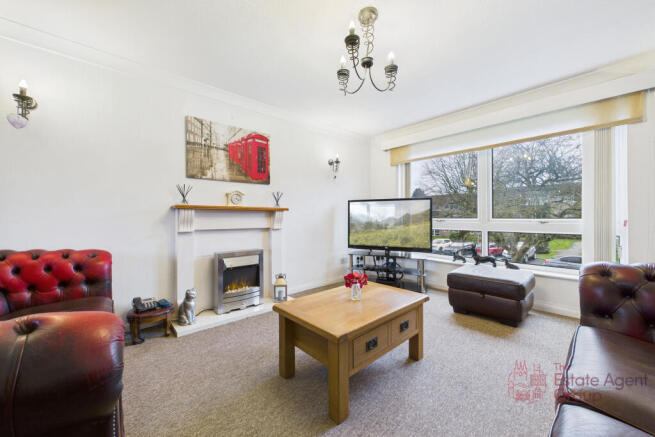 CAM02494G0-PR0089-STILL013