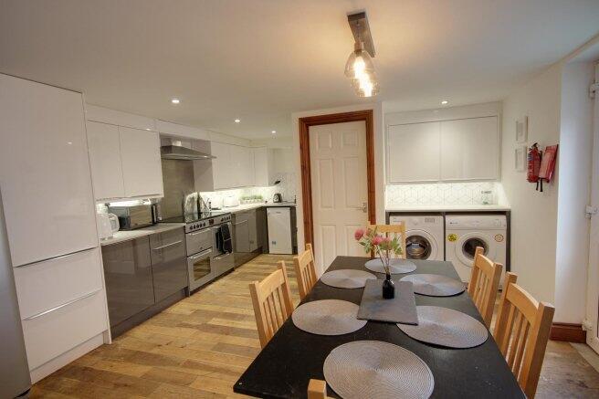 wesley-house-dh9-8qe-1035448