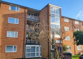 Flat 8, Westbourne Court, Chidham Close, Havant PO9 1DS