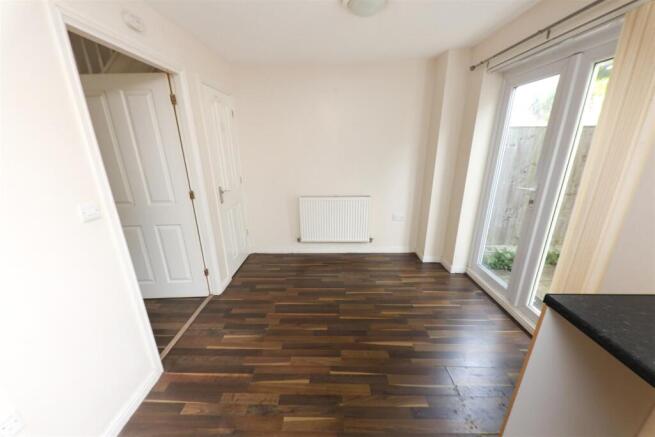 3 bed Terraced for sale Image 8