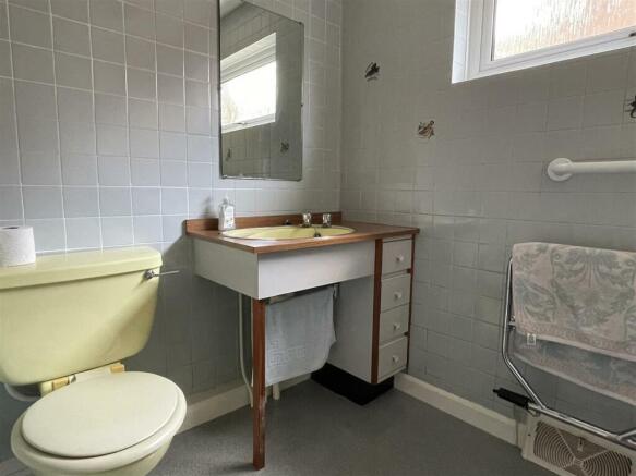 Ground Floor Shower Room