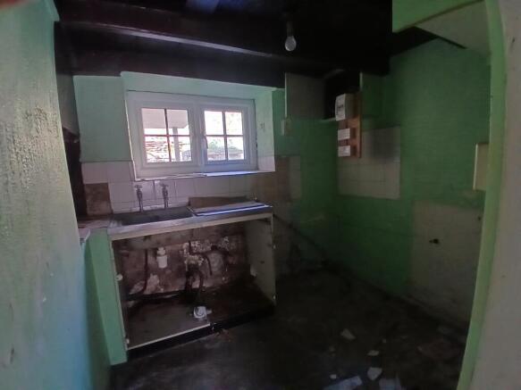 2 bed Terraced for sale Image 7