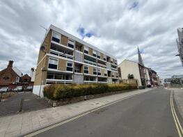 44, Castle Way, Southampton SO14 2AW