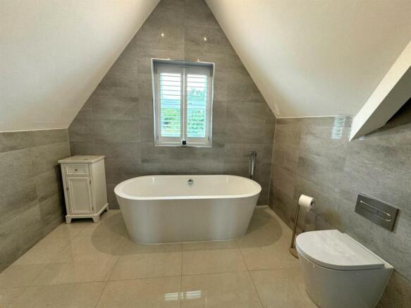 En Suite master bedroom 2.jpg