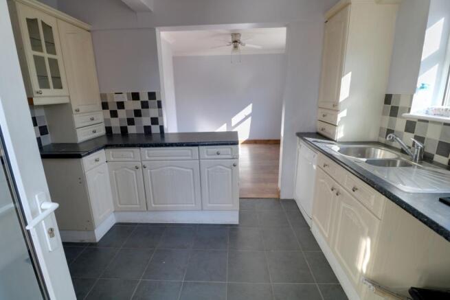 kitchen2
