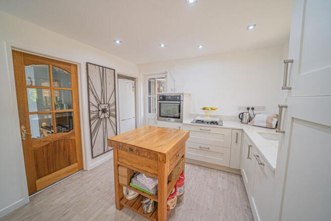 Finford Croft, Balsall Common, CV7 photo 4