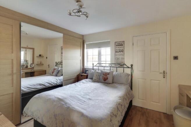 3 bed Detached for sale Image 12