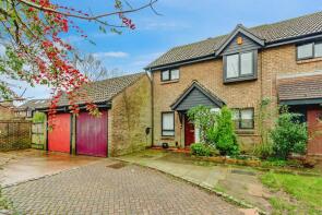 4, Saxley, Langshott, Horley RH6 9XG