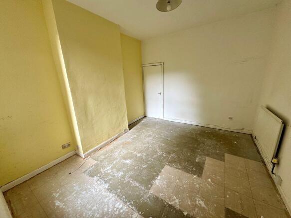 Willows Road, Birmingham photo 4