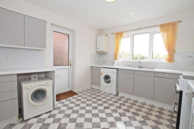 Kitchen (1)