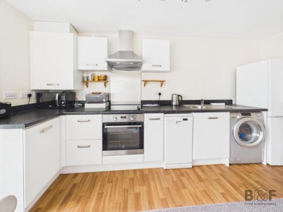 Willowherb Road, Emersons Green photo 4