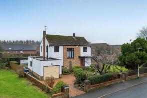 2, The Fairway, Loansdean, Morpeth NE61 2DW