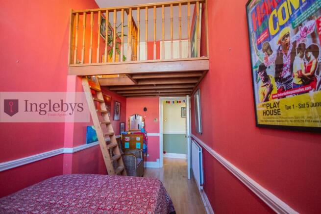 2 bed Apartment for sale Image 12