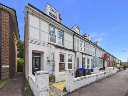 Cecil Road, Lancing, BN15 8HN