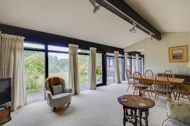 Jasmine Lodge, Merevale, Dinas Powys, The Vale Of Glamorgan. CF64 4HS photo 4
