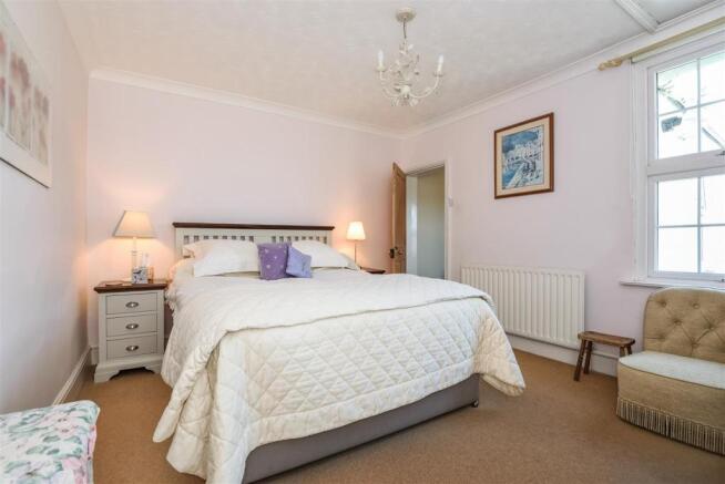 Bedroom.jpg