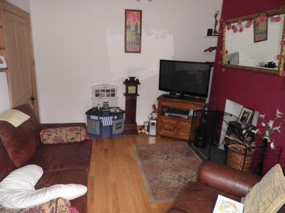 Photo 3