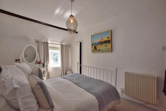 2 bed Cottage for sale Image 10