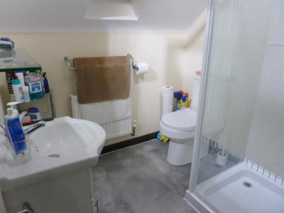 Ensuite