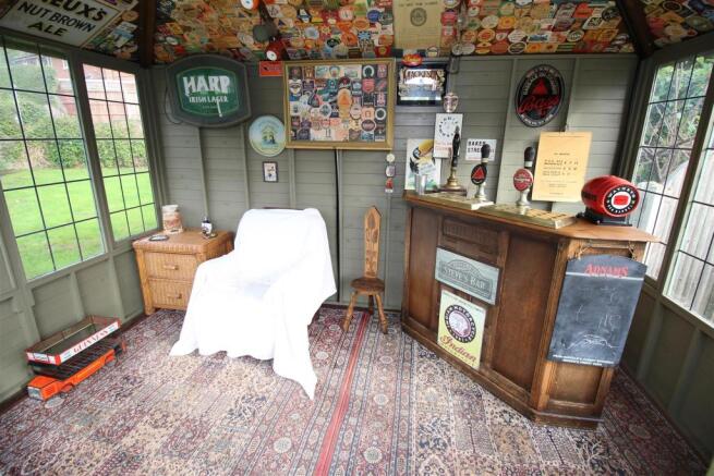 summerhouse.JPG