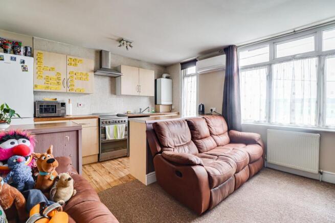 Kitchen/Living Room