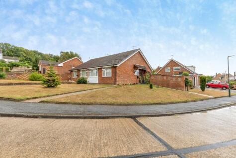 Farm Hill Avenue, Rochester, Kent, ME2