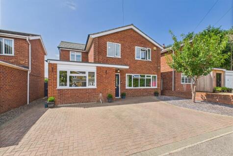 Lowick Close, Dereham