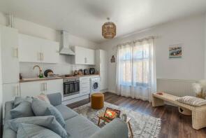 Flat 4, 47, Chalk Hill, Watford WD19 4BU