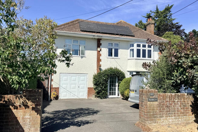 4 bedroom house christchurch road