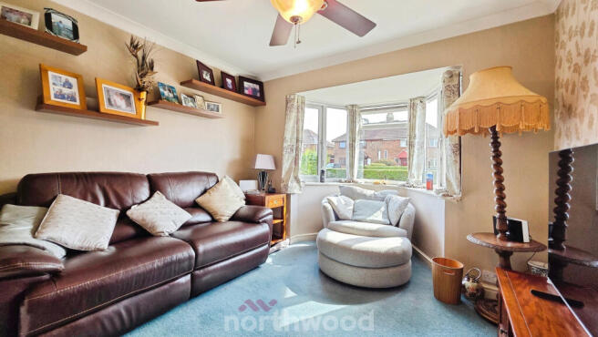 3 bed Semi-Detached for sale Image 4