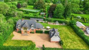 Green Oak, Bighton Road, Medstead, Alton GU34 5NB
