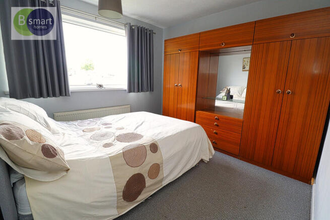 3 bed Semi-Detached for sale Image 10