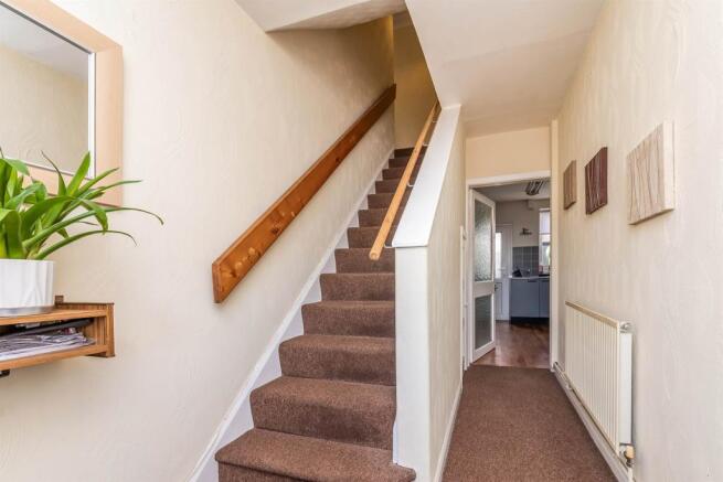Entrance Hallway: