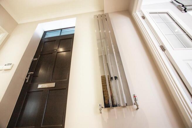 Loddon House Brockham Grange RG27 photo 3